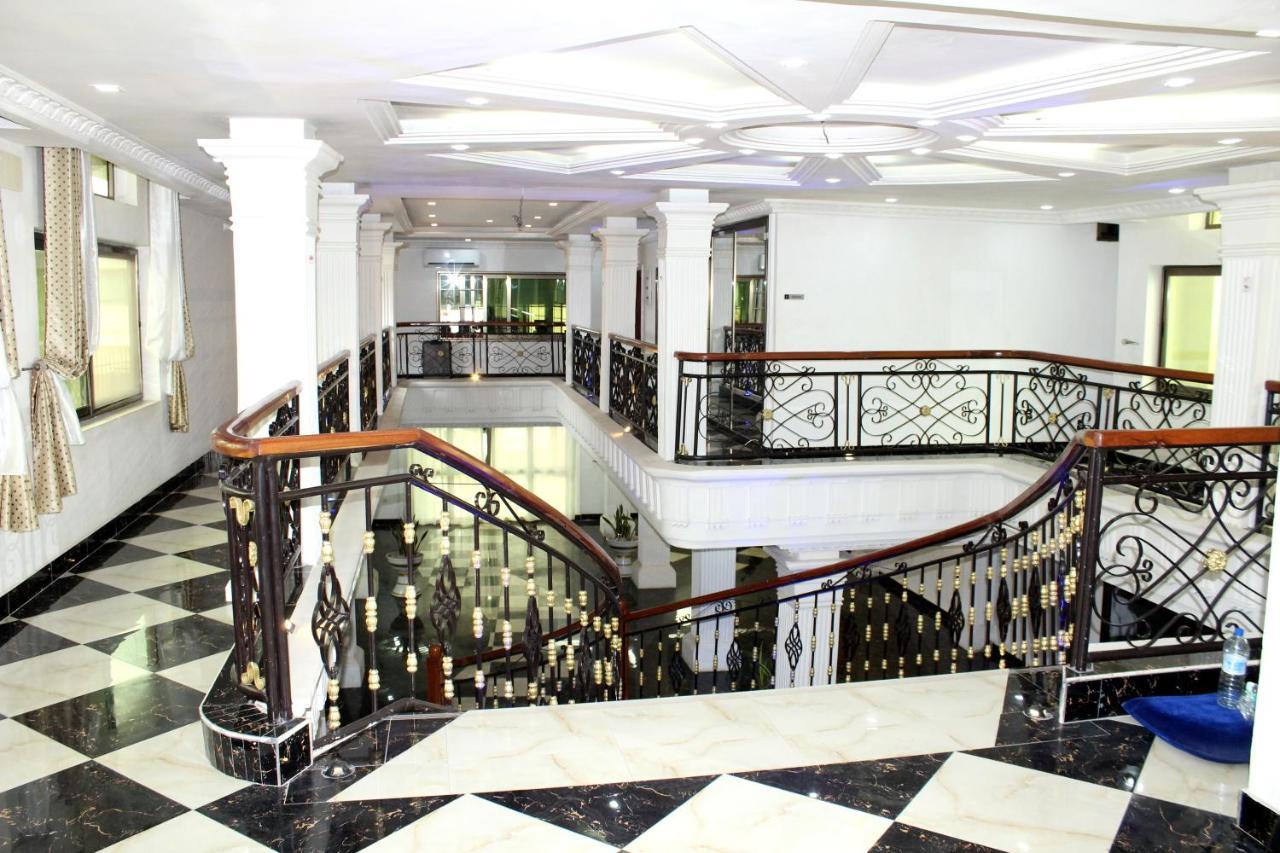 Residence Palais Du Stade Cotonou Exterior foto